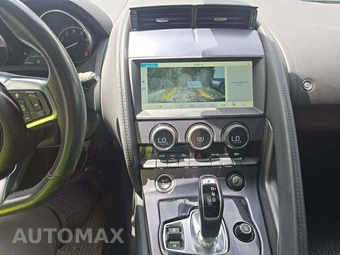 2019 Jaguar F-TYPE P300 Coupe – miniatura 10