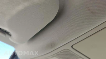 2019 Jaguar XE 25t Premium – miniatura 27