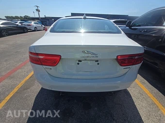 2019 Jaguar XE 25t Prestige – miniatura 5