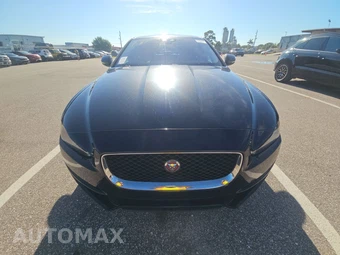 2019 Jaguar XE - miniatura 2