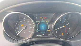 2019 Jaguar XE – miniatura 17