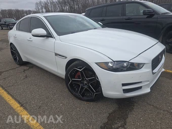 2019 Jaguar XE – miniatura 3