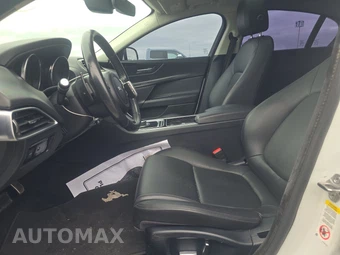 2019 Jaguar XE – miniatura 7