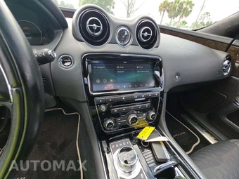2019 Jaguar XJ 50 – miniatura 10