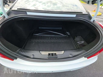 2019 Jaguar XJ 50 – miniatura 14