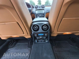 2019 Jaguar XJL Portfolio - miniatura 26