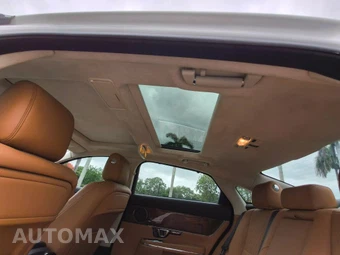 2019 Jaguar XJL Portfolio - miniatura 27