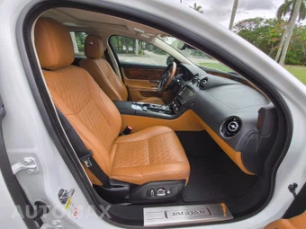 2019 Jaguar XJL Portfolio - miniatura 42