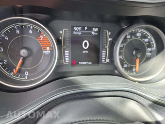 2019 Jeep Cherokee Altitude Edition - miniatura 6