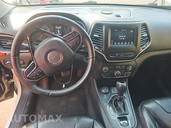2019 Jeep Cherokee Altitude Edition – miniatura 11