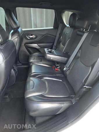 2019 Jeep Cherokee High Altitude Edition - miniatura 13