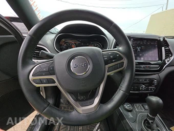 2019 Jeep Cherokee High Altitude Edition - miniatura 10
