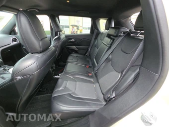 2019 Jeep Cherokee High Altitude Edition - miniatura 13