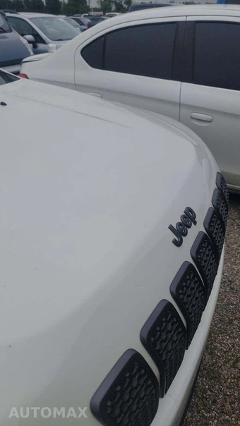 2019 Jeep Cherokee High Altitude Edition - miniatura 20