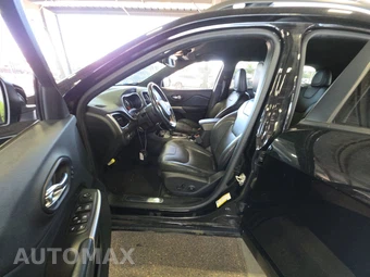 2019 Jeep Cherokee High Altitude Edition - miniatura 7