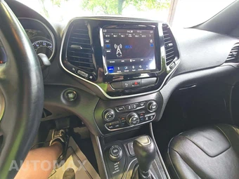2019 Jeep Cherokee High Altitude Edition - miniatura 10