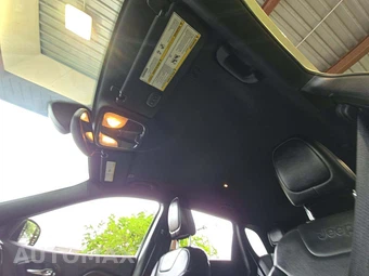 2019 Jeep Cherokee High Altitude Edition - miniatura 11
