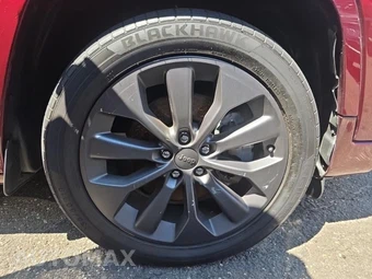 2019 Jeep Cherokee High Altitude Edition - miniatura 9