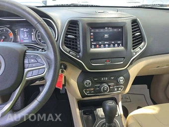 2019 Jeep Cherokee Latitude – miniatura 10