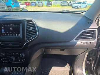 2019 Jeep Cherokee Latitude - miniatura 16