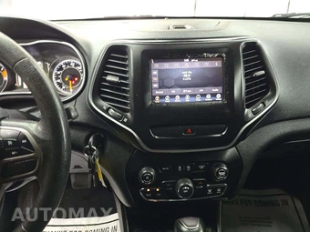2019 Jeep Cherokee Latitude - miniatura 7