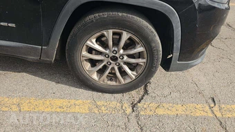 2019 Jeep Cherokee Latitude - miniatura 23