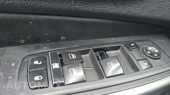 2019 Jeep Cherokee Latitude - miniatura 26