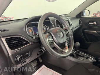 2019 Jeep Cherokee Latitude - miniatura 10