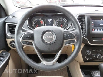 2019 Jeep Cherokee Latitude - miniatura 13