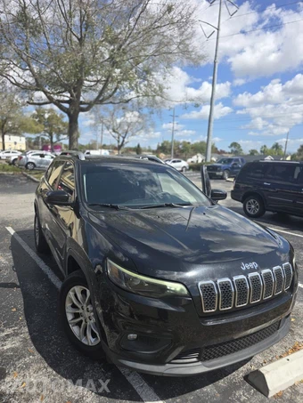 2019 Jeep Cherokee Latitude - miniatura 3