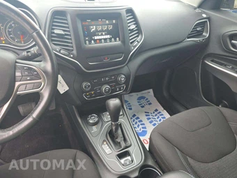 2019 Jeep Cherokee Latitude – miniatura 7
