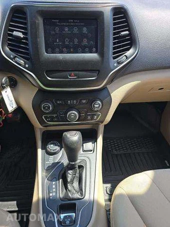 2019 Jeep Cherokee Latitude - miniatura 10