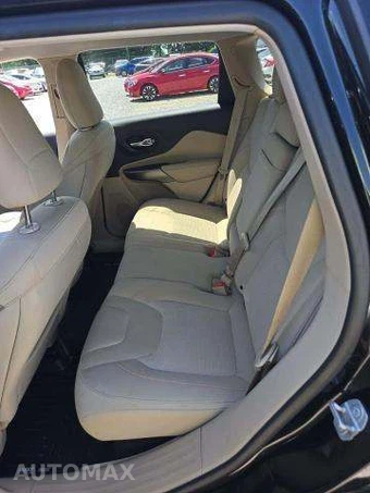 2019 Jeep Cherokee Latitude - miniatura 13