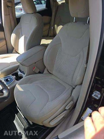 2019 Jeep Cherokee Latitude - miniatura 6