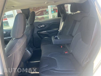 2019 Jeep Cherokee Latitude - miniatura 14