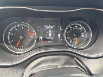 2019 Jeep Cherokee Latitude - miniatura 9