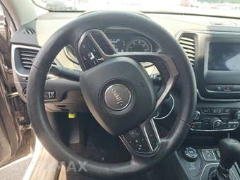 2019 Jeep Cherokee Latitude - miniatura 10