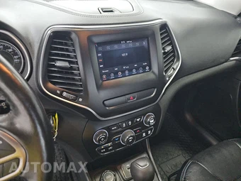 2019 Jeep Cherokee Latitude - miniatura 11