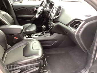 2019 Jeep Cherokee Latitude Plus - miniatura 40
