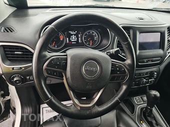 2019 Jeep Cherokee Latitude Plus - miniatura 10