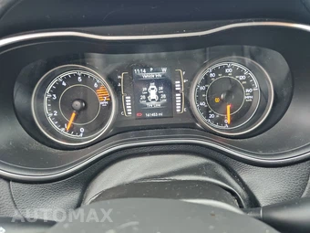 2019 Jeep Cherokee Latitude Plus - miniatura 12