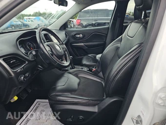 2019 Jeep Cherokee Latitude Plus - miniatura 7