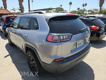 2019 Jeep Cherokee Latitude Plus - miniatura 6