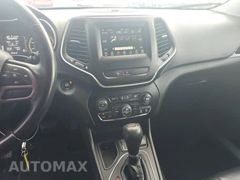 2019 Jeep Cherokee Latitude Plus - miniatura 11
