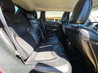2019 Jeep Cherokee Latitude Plus - miniatura 13
