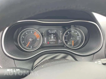 2019 Jeep Cherokee Latitude Plus - miniatura 6