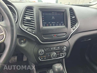 2019 Jeep Cherokee Latitude Plus - miniatura 7