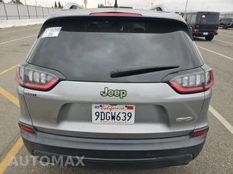 2019 Jeep Cherokee Latitude Plus - miniatura 5