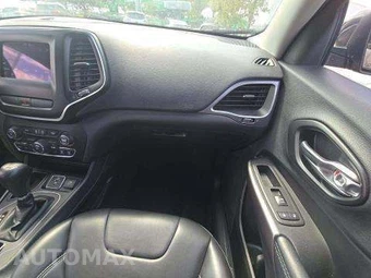 2019 Jeep Cherokee Latitude Plus - miniatura 19