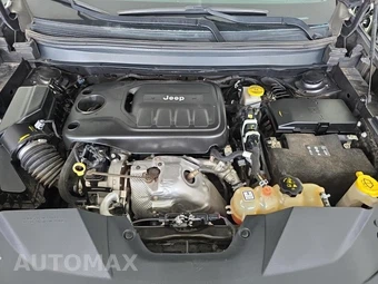 2019 Jeep Cherokee Latitude Plus - miniatura 12